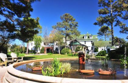 Roanoke Island Inn - image 3