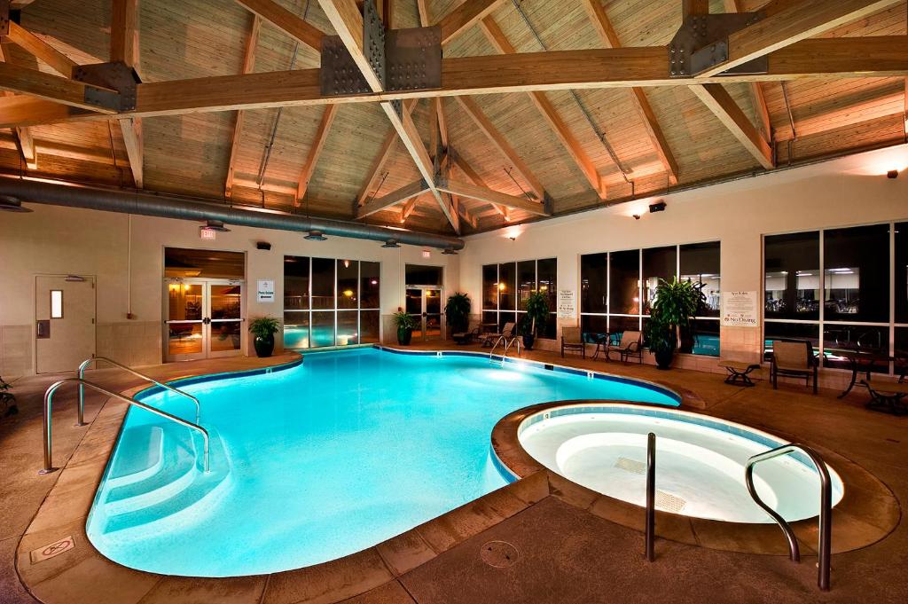 Cypress Bend Resort - BW Premier Collection - main image