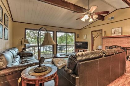 Updated Getaway on Toledo Bend with Pvt Boat Launch! - image 6