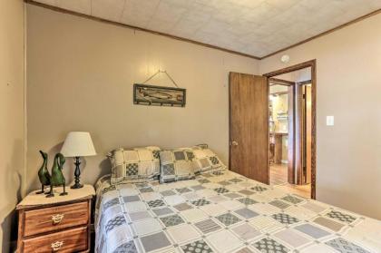 Updated Getaway on Toledo Bend with Pvt Boat Launch! - image 8