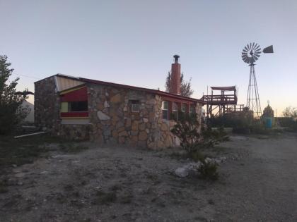 La loma del chivo Stone Cottagealternative building Texas