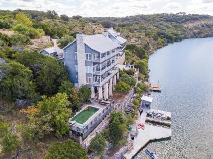 Luxury Lake Marble Falls House with Swimming Pool Hot Tub and private boat slip