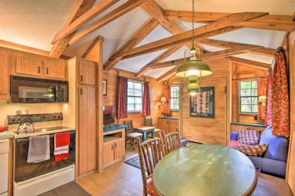 Nature Lovers Dream Cabin with Fire Pit and Deck - image 7