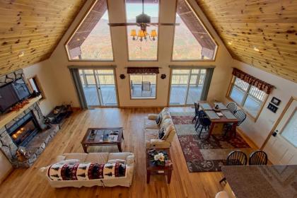 Blue Ridge mountain top Cabin North Carolina