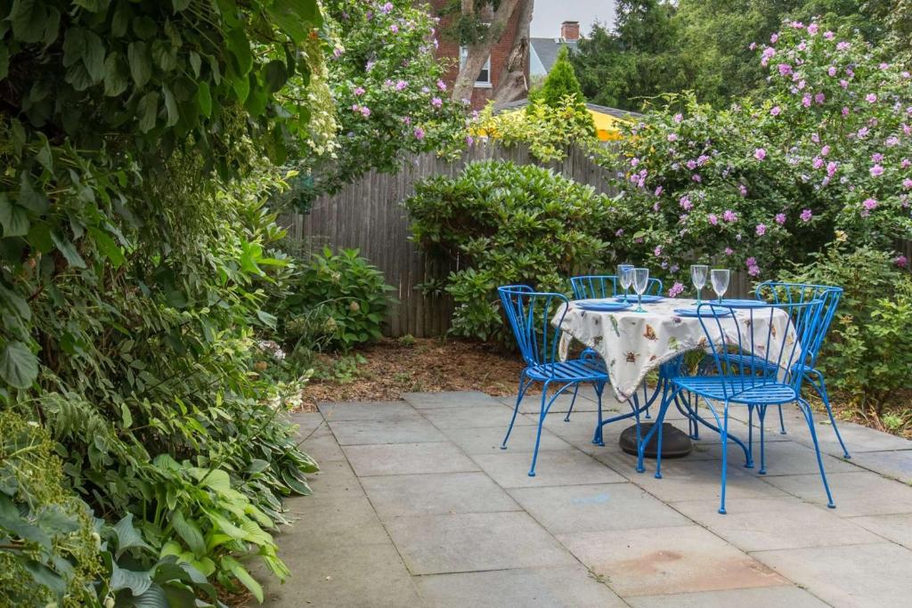 Brackett Cottage - image 3