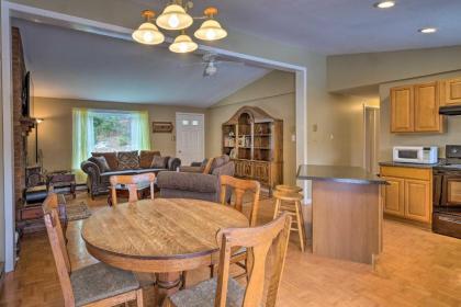 Quiet Catskills Getaway with Deck-Panoramic Mtn Views - image 14