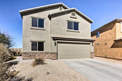 Maricopa House with Pool Hot Tub and Putting Green! - image 2