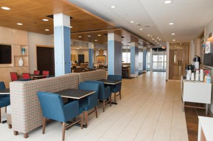 Holiday Inn Express & Suites - Marietta an IHG Hotel - image 9