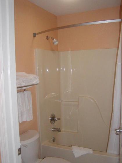 Days Inn by Wyndham Marietta White Water - image 12