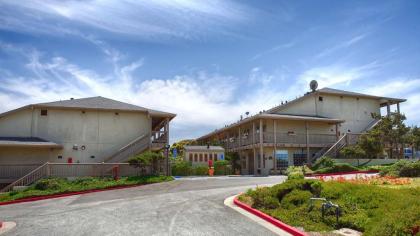 Best Western Marina State Beach - image 2