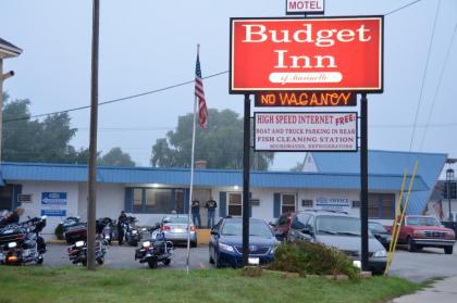 Budget Inn Marinette - image 15
