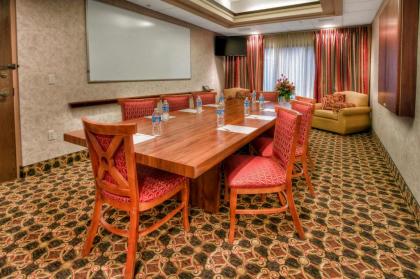Hampton Inn Marion - image 14