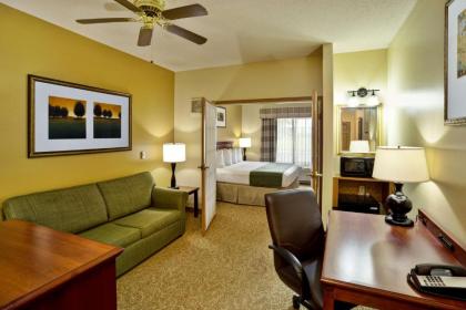 Country Inn & Suites by Radisson Marion OH - image 9
