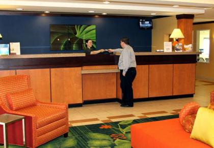 Fairfield Inn and Suites by Marriott Marion - image 12