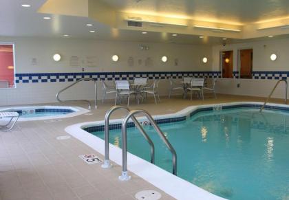 Fairfield Inn and Suites by Marriott Marion - image 5