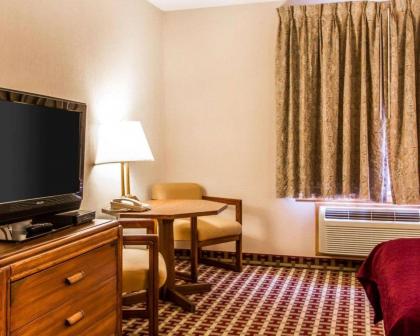 Quality Inn & Suites Marion - image 8