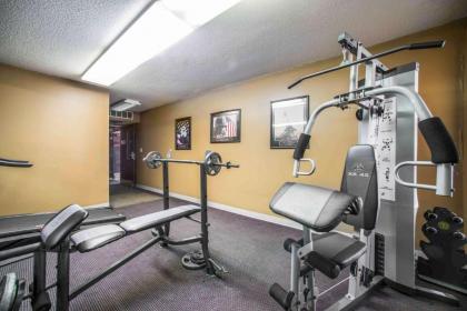 Econo Lodge Marion - image 7