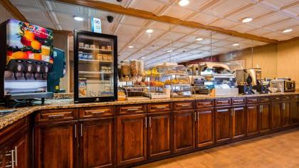 Best Western Marion Hotel - image 7