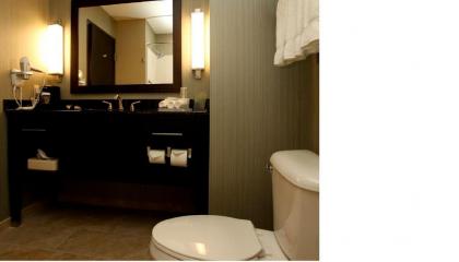 Holiday Inn Express & Suites Marion Northeast an IHG Hotel - image 12