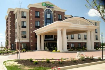 Holiday Inn Express & Suites Marion Northeast an IHG Hotel - image 15