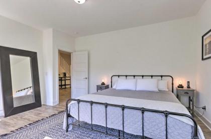 Spacious Mountain Escape near Mount Mitchell! - image 11
