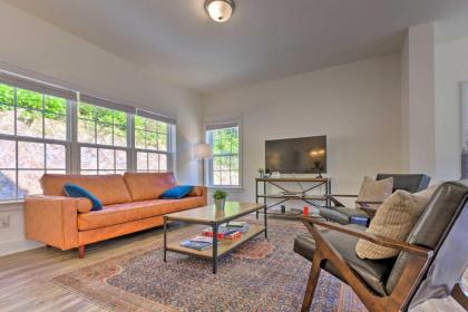 Spacious Mountain Escape near Mount Mitchell! - image 13