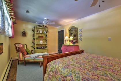 La Petite Chalet Cottage in Little Switzerland! - image 4