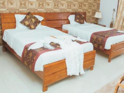 Miners Inn - image 4