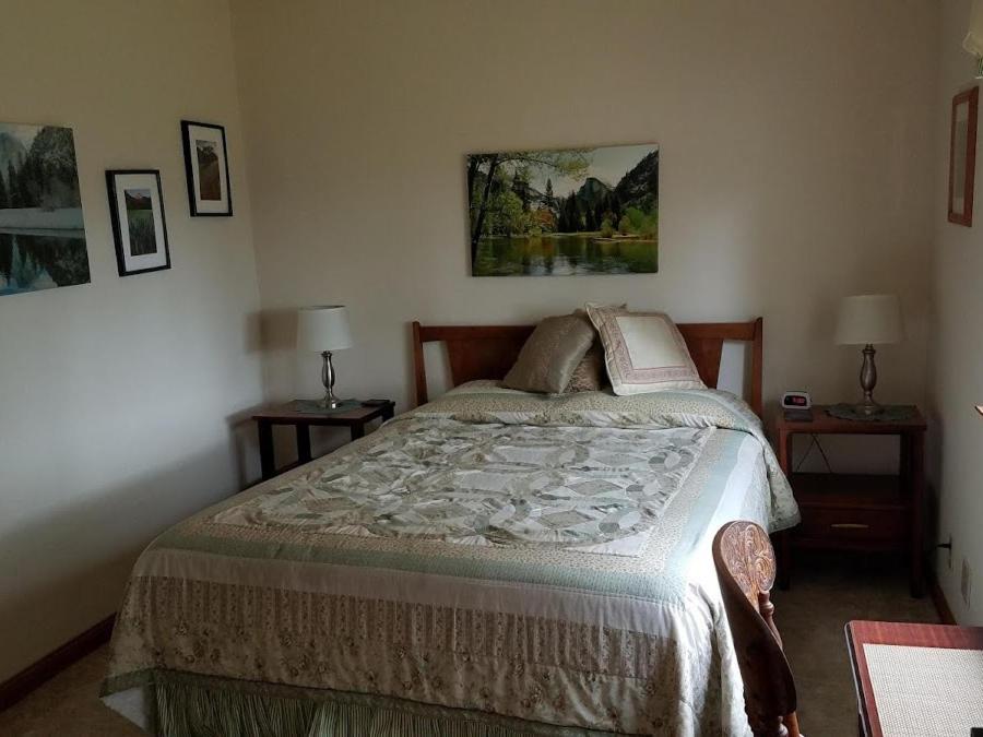 Yosemite Nights Bed & Breakfast - main image