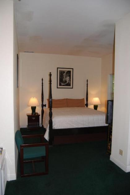 5th Street Inn - image 6