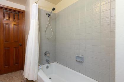 River Rock Inn - image 4
