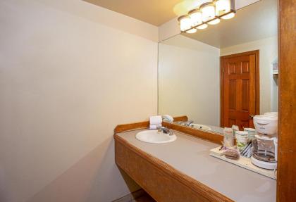 River Rock Inn - image 8