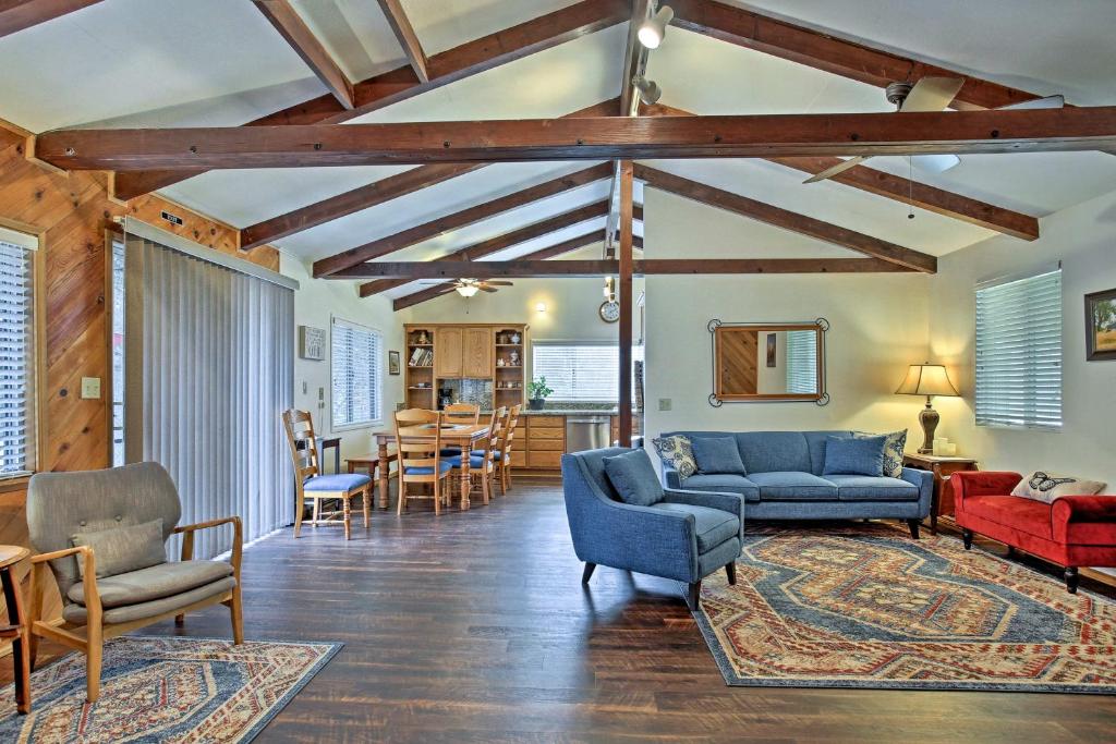 Private Buckeye and Boulders Cabin Near Yosemite! - main image