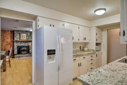 Unique Yosemite Mountaintop Retreat on 100 Acres - image 3