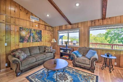 Stunning Treetop Villa - 1 Mi to Mariposa! - image 5