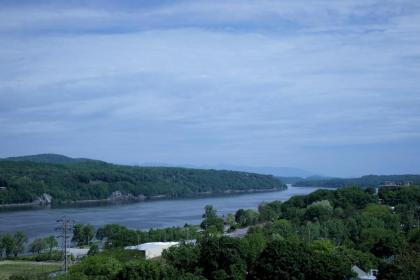 Danskammer House Bed & Breakfast - image 10