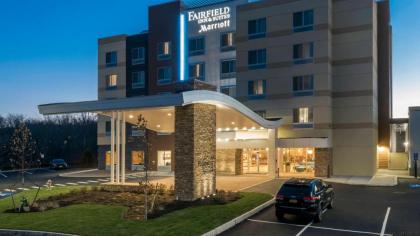 Fairfield Inn  Suites by marriott Boston marlboroughApex Center marlborough Massachusetts
