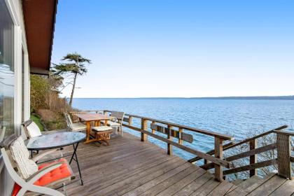 The Artists' Beachhouse - image 3
