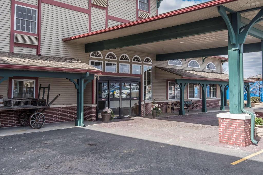 Comfort Inn Marshall Station - main image