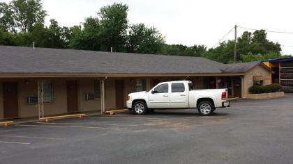 Texas Inn Motel - image 3
