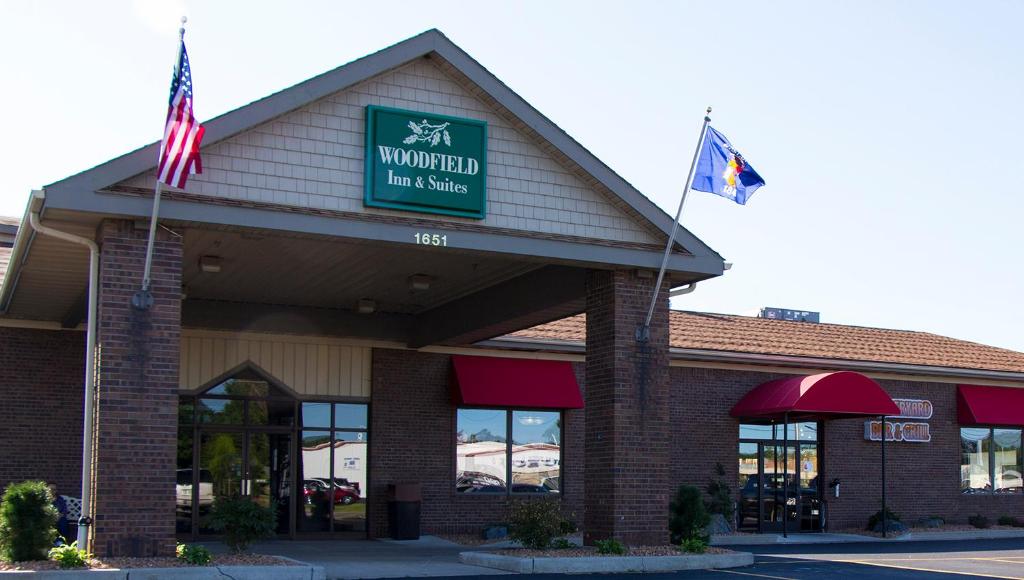 Woodfield Inn and Suites - main image