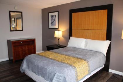 APm Inn  Suites martinsburg