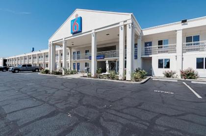motel 6 martinsburg WV