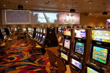 Hollywood Casino St. Louis - image 15