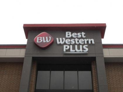 Best Western Plus St. Louis West-Westport