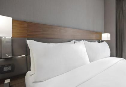 AC Hotel by Marriott St Louis Central West End - image 5