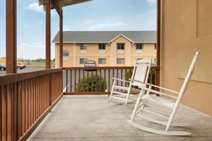 Travelodge by Wyndham Marysville - image 13