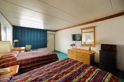 Rodeway Inn - image 3
