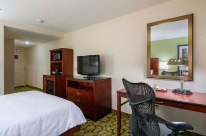 Hilton Garden Inn Queens/JFK - image 4