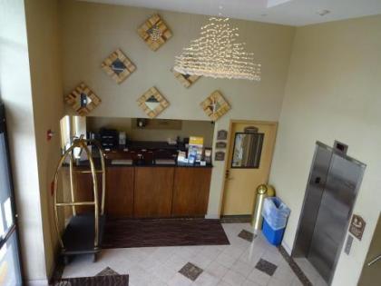 Bellerose Inn - image 4